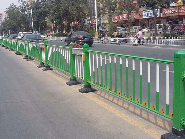 道路護(hù)欄